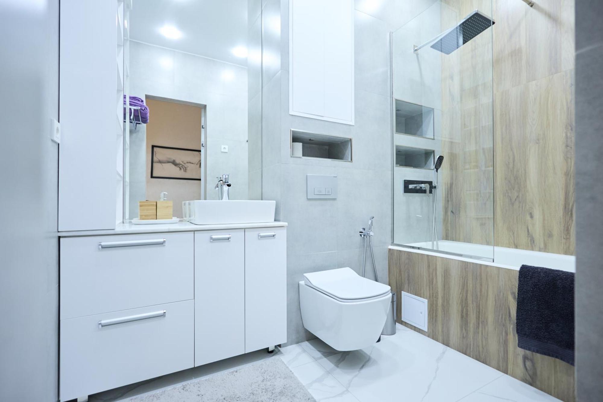 Lovely 1-Bedroom Rental Unit In Downtown Dushanbe Exterior photo